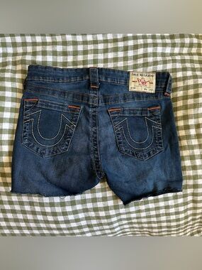 🍓 True Religion Dark Wash Mini Shorts 🍓